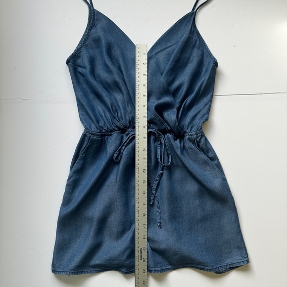 1250C Chambray Romper Blue Denim Jean Jumpsuit Shorts One Piece Boho Beachy Sz S - Picture 10 of 16